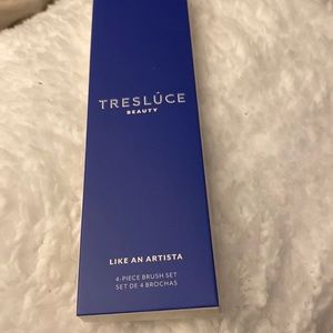 Tresluce brush set